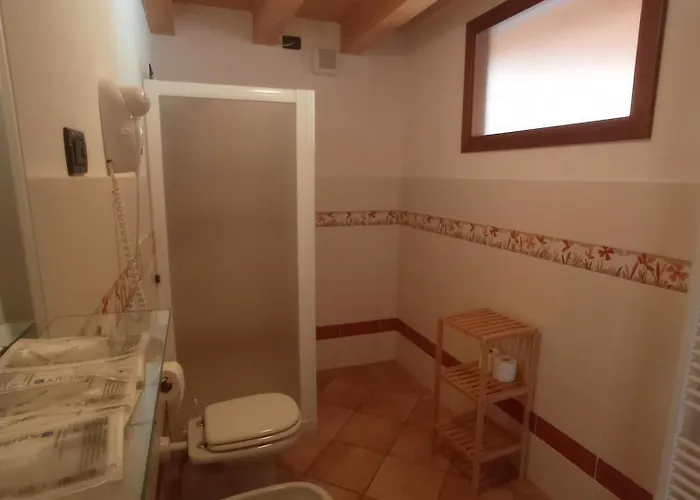 Corte Maccini Agroturismo *